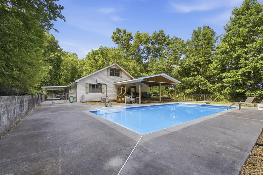 422 Bonifacious Road, Tunnel Hill, GA 30755 - #3