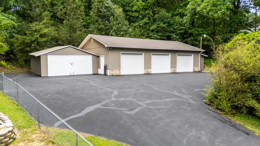 141 Hillview Drive Ne, Cleveland, TN 37323 - #2