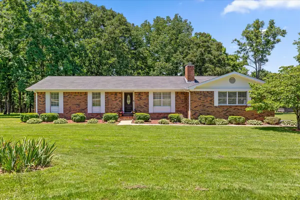 445 Brow Road, Trenton, GA 30752