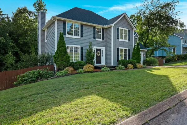 7923 Woodstone Drive, Hixson, TN 37343