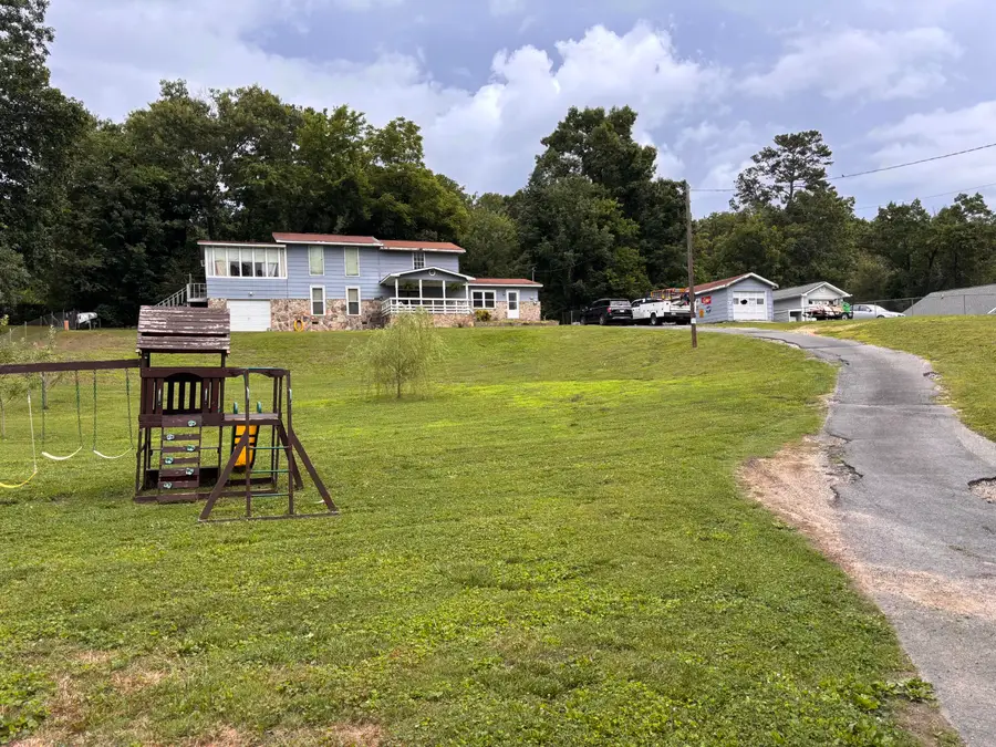 511 Mohawk Trail, Rossville, GA 30741 - #2