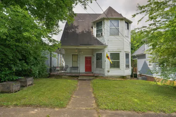 812 E 10th Street, Chattanooga, TN 37403