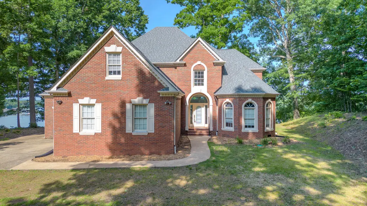 9219 Rocky Point Road, Soddy Daisy, TN 37379 - #1