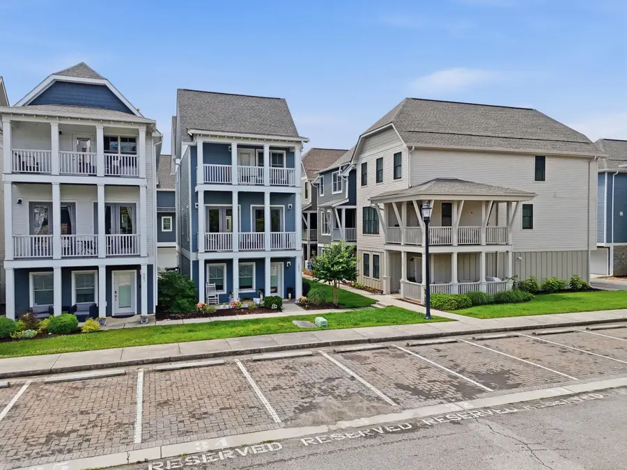 926 Landings Drive, Chattanooga, TN 37402 - #2