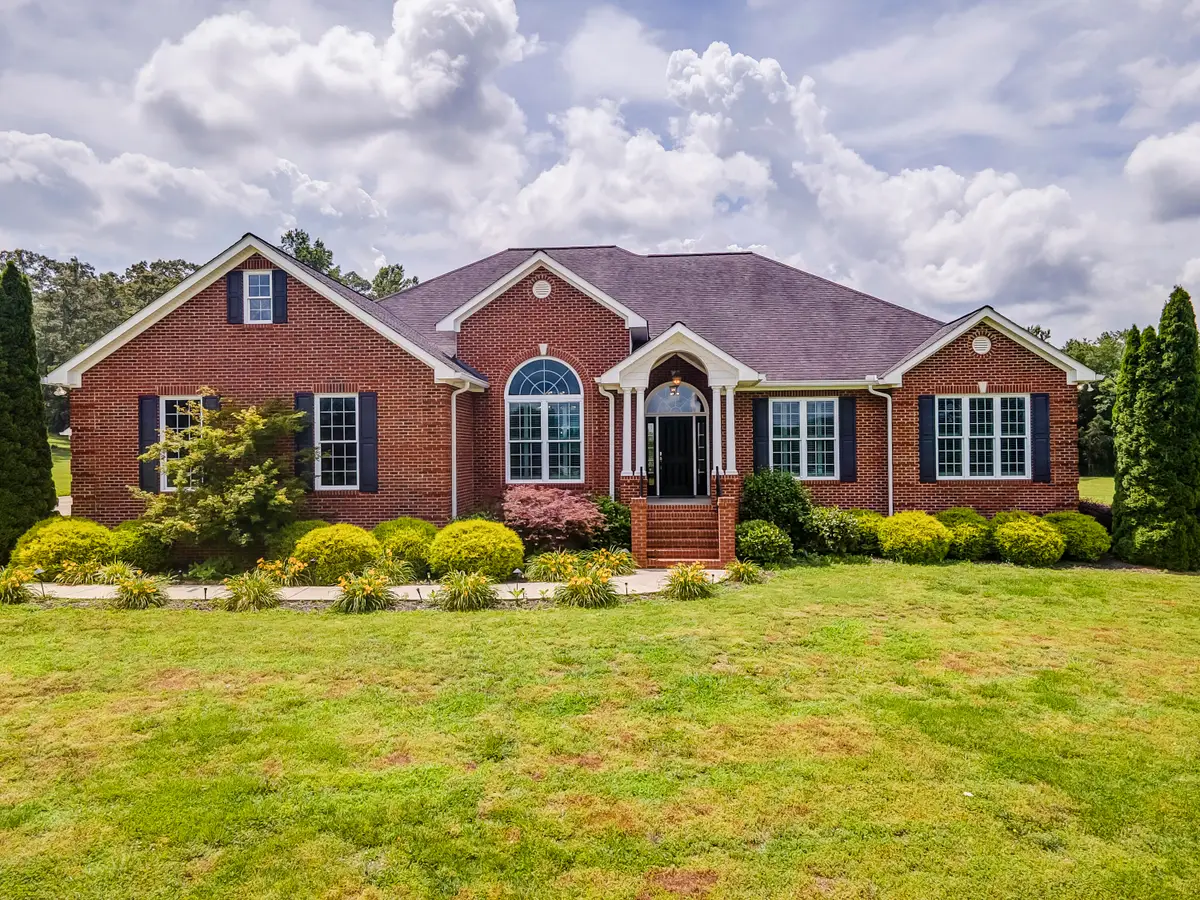 710 Farmbrook Drive, Rocky Face, GA 30740 - #1