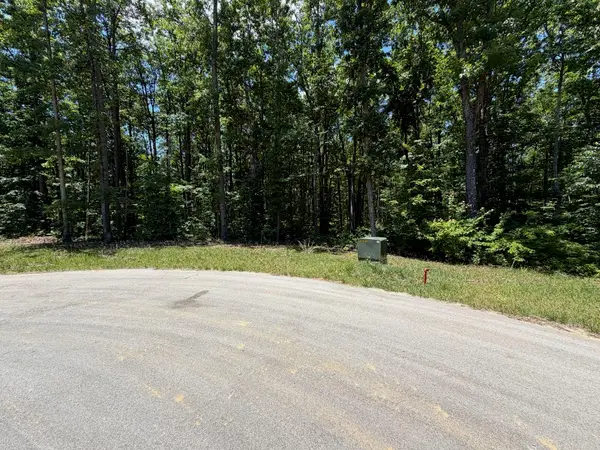 8271 Bear Paw Trail #(108), Signal Mountain, TN 37377
