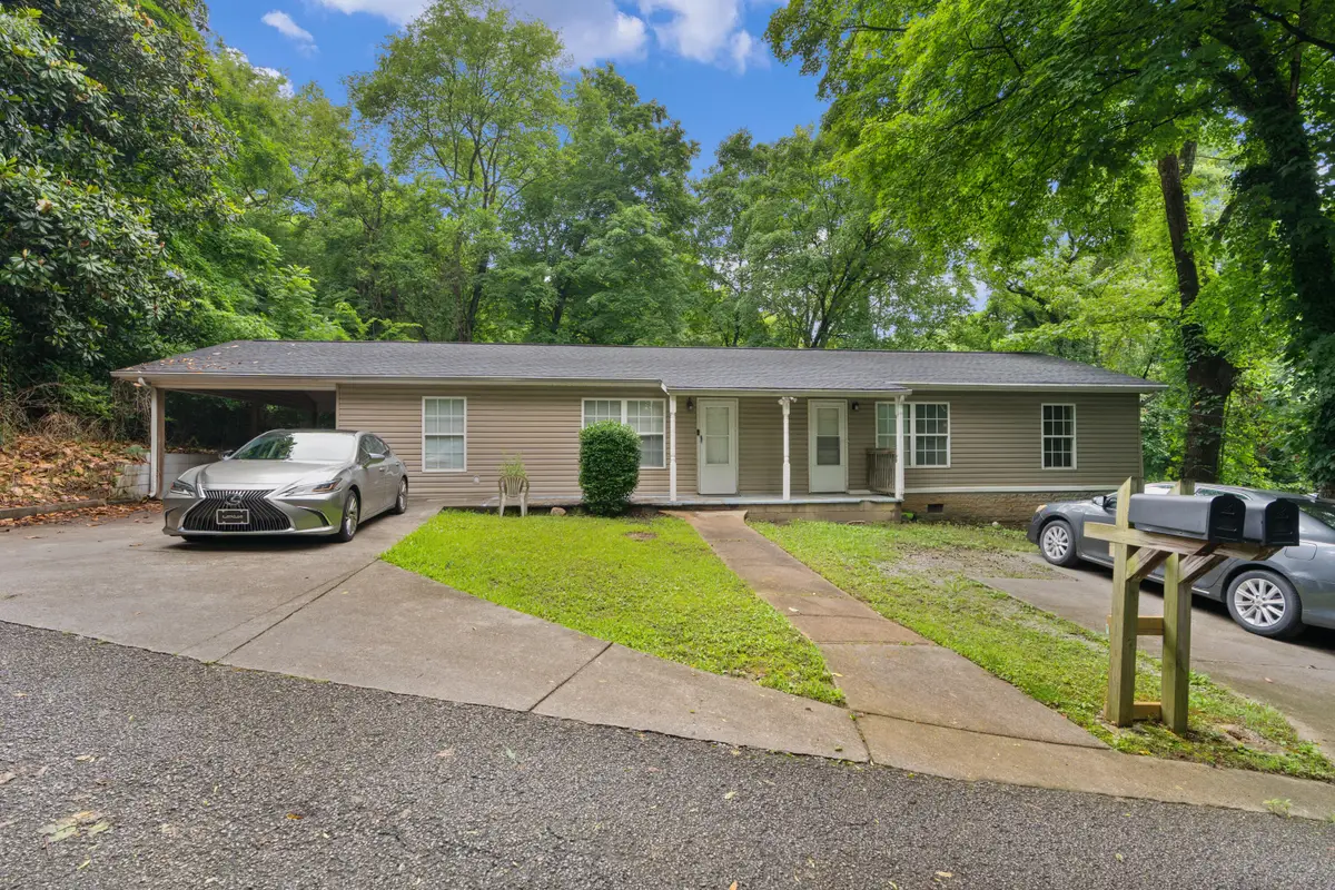 3101 Engert Drive, Chattanooga, TN 37411 - #1
