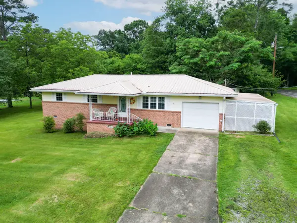 89 N Pine Street, Trenton, GA 30752
