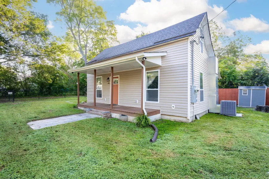 916 Logan Avenue, Rossville, GA 30741 - #3