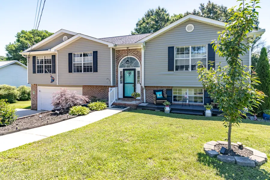 8618 Brook Shadow Drive, Hixson, TN 37343 - #2