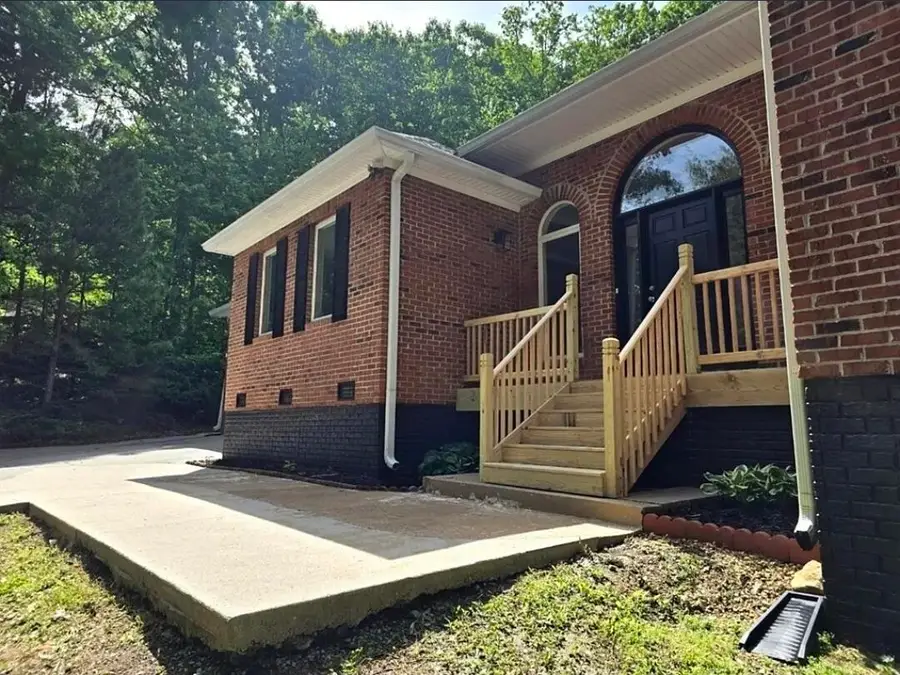 502 Shire Court, Dalton, GA 30720 - #3