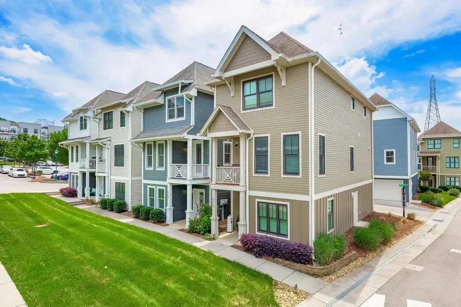 909 Spinnaker Way, Chattanooga, TN 37402 - #2