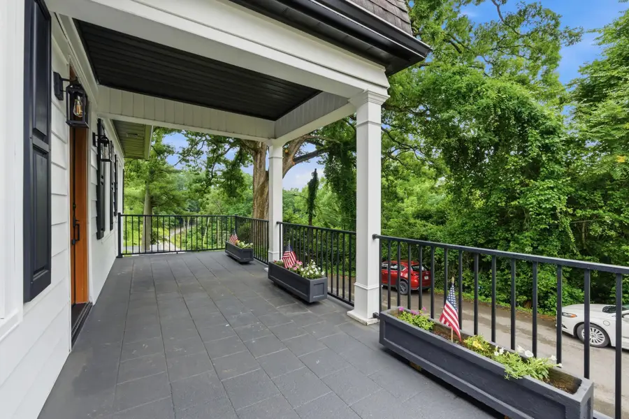 2100 Ridgewood Drive, Chattanooga, TN 37404 - #3