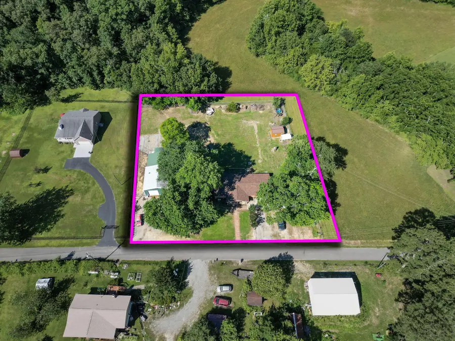 213 Ellis Road, Trenton, GA 30752 - #2