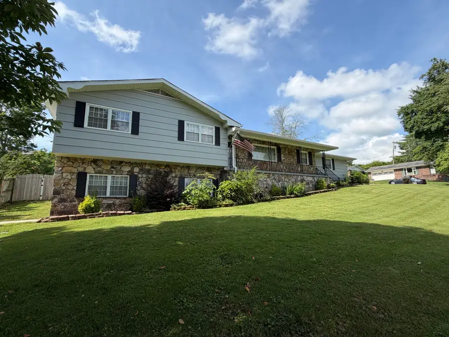 4108 Forest Plaza Drive, Hixson, TN 37343 - #2