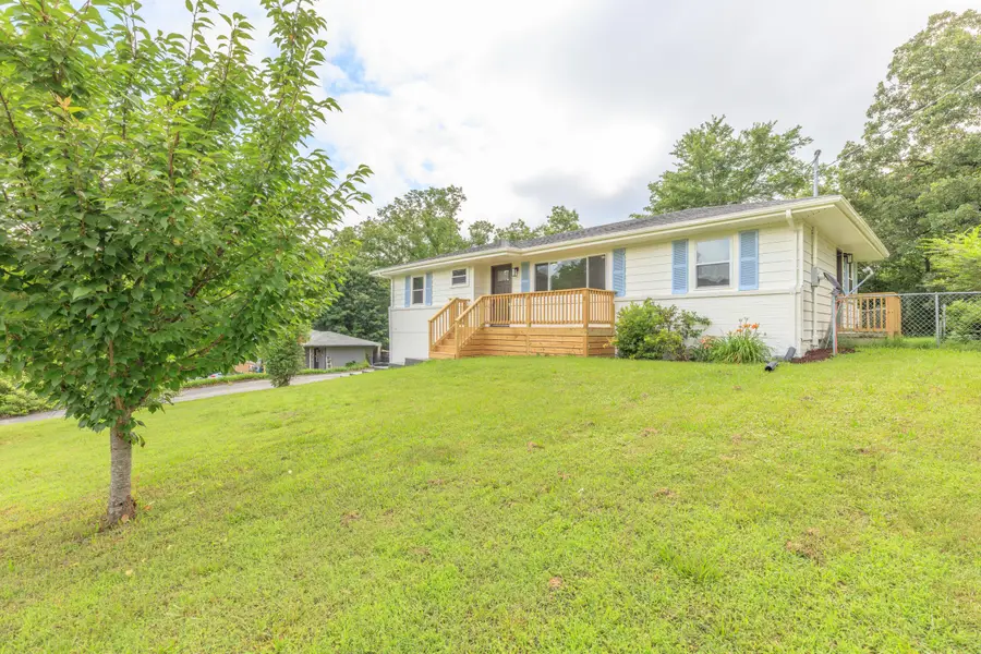 1012 W Lewis Street, Rossville, GA 30741 - #2
