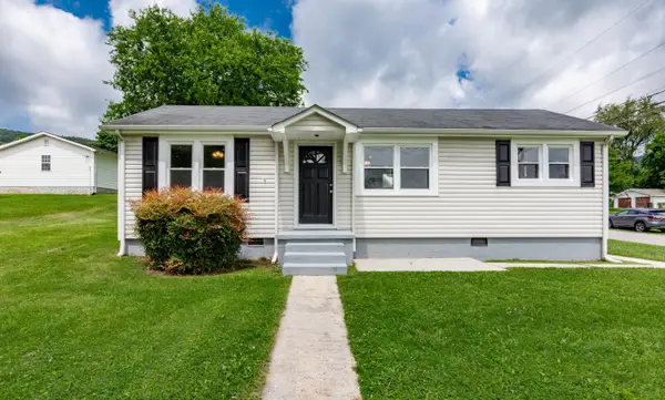11353 N Oak Street, Soddy Daisy, TN 37379