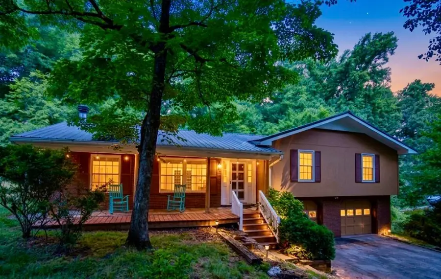 213 Maple Way, Ringgold, GA 30736 - #3
