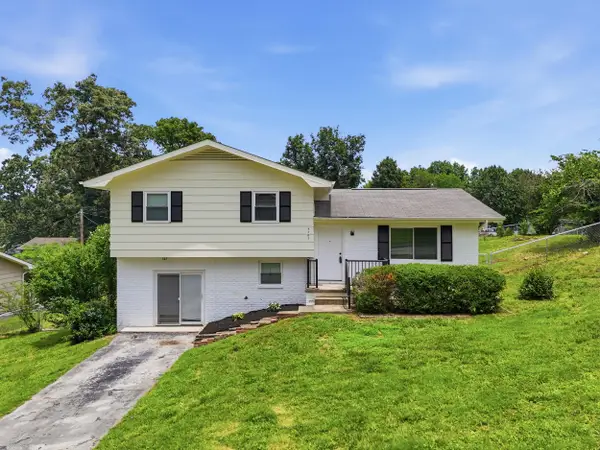 8307 Friendly Court, Ooltewah, TN 37363