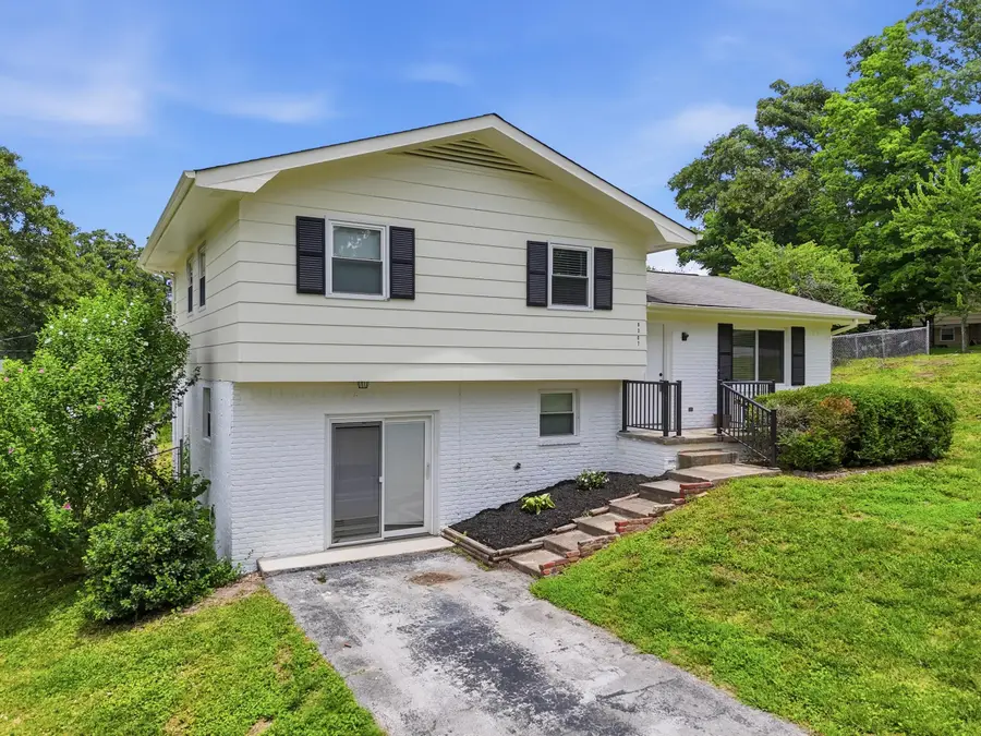 8307 Friendly Court, Ooltewah, TN 37363 - #2