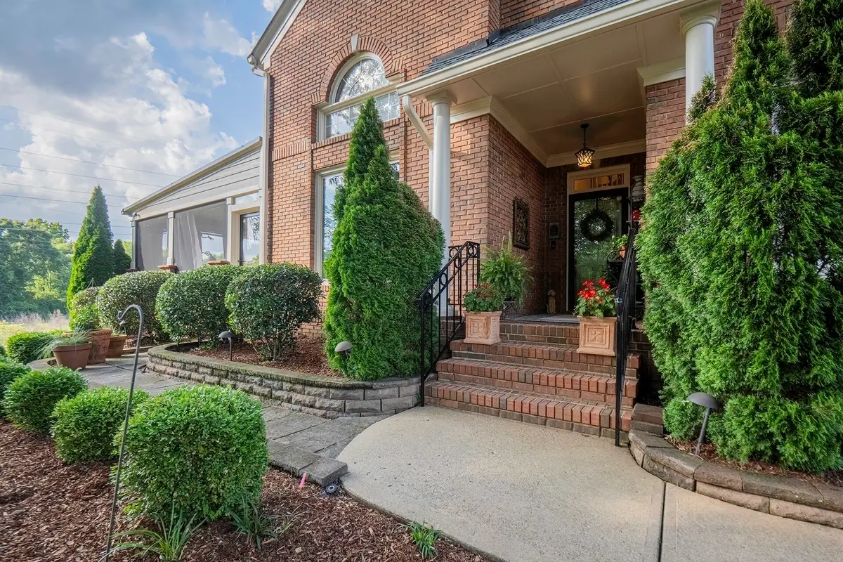 196 Blackwell Farm Road, Chattanooga, TN 37421 - #1