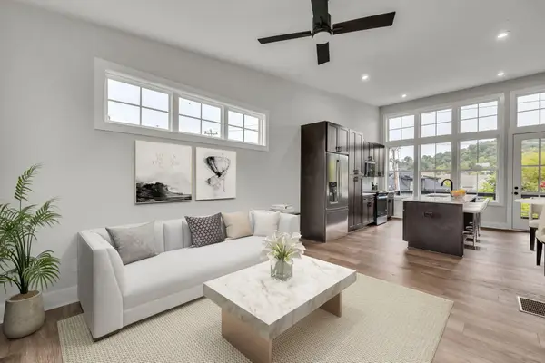 578 Pacesetter Place #2, Chattanooga, TN 37405
