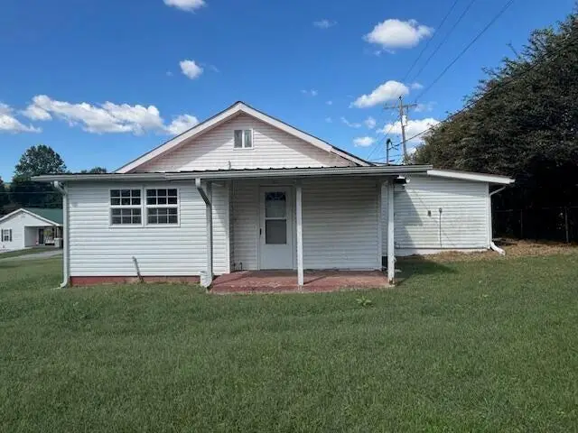 123 Groves Road, Pikeville, TN 37367 - #2