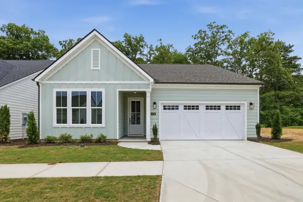 2756 Butlers Green Circle #30, Chattanooga, TN 37421