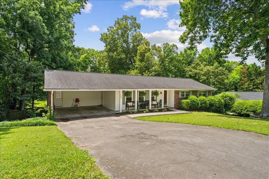 1303 Sherwood Drive, Dalton, GA 30720 - #2