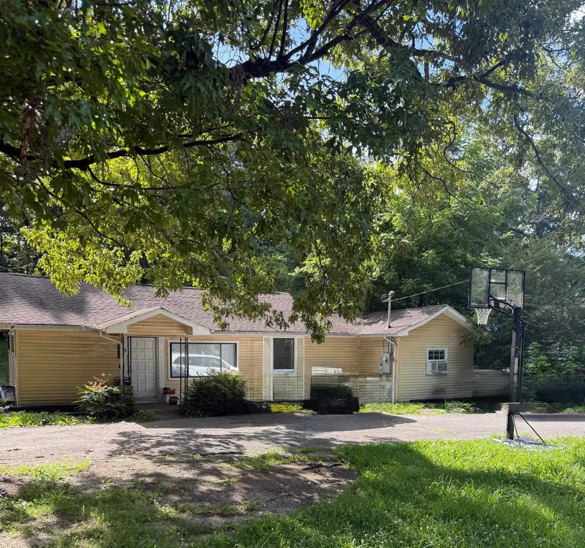418 N Jenkins Road, Rossville, GA 30741 - #1