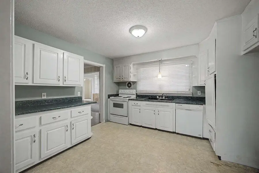 903 Sunny Dell Circle, Chattanooga, TN 37412 - #3
