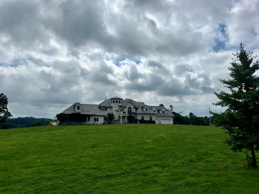 3800 University Drive, Ooltewah, TN 37363 - #2