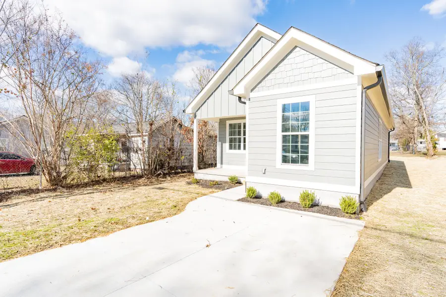 1517 E 49th Street, Chattanooga, TN 37407 - #2