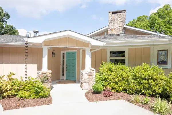 6460 Solitude Drive, Chattanooga, TN 37416
