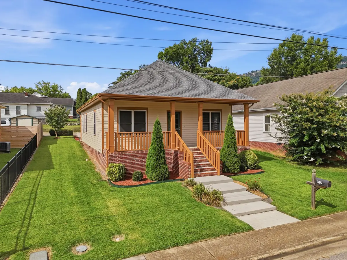 1012 W 37th Street, Chattanooga, TN 37410 - #1