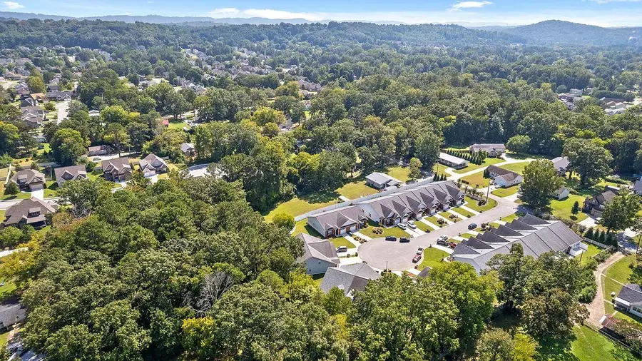 1038 Grey Oaks Lane, Chattanooga, TN 37421 - #2