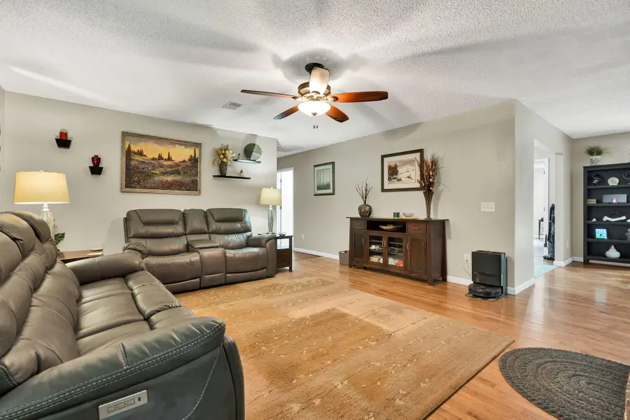 718 Dewind Drive, Pikeville, TN 37367 - #2