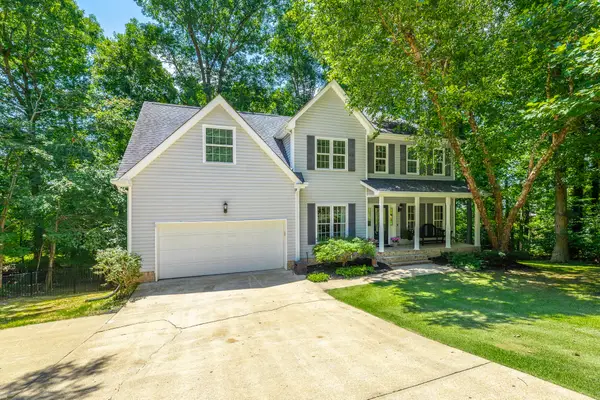 8935 Grey Mountain Drive, Ooltewah, TN 37363