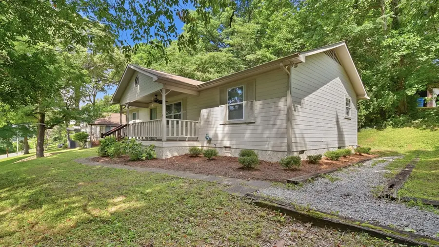 1700 Ashmore Avenue, Chattanooga, TN 37415 - #2