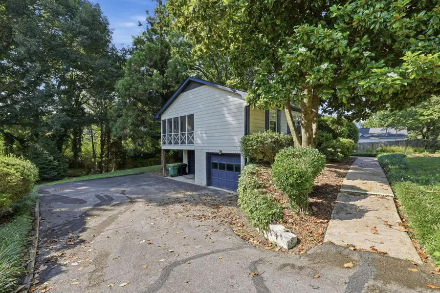 988 Stone Crest Circle, Chattanooga, TN 37421 - #3