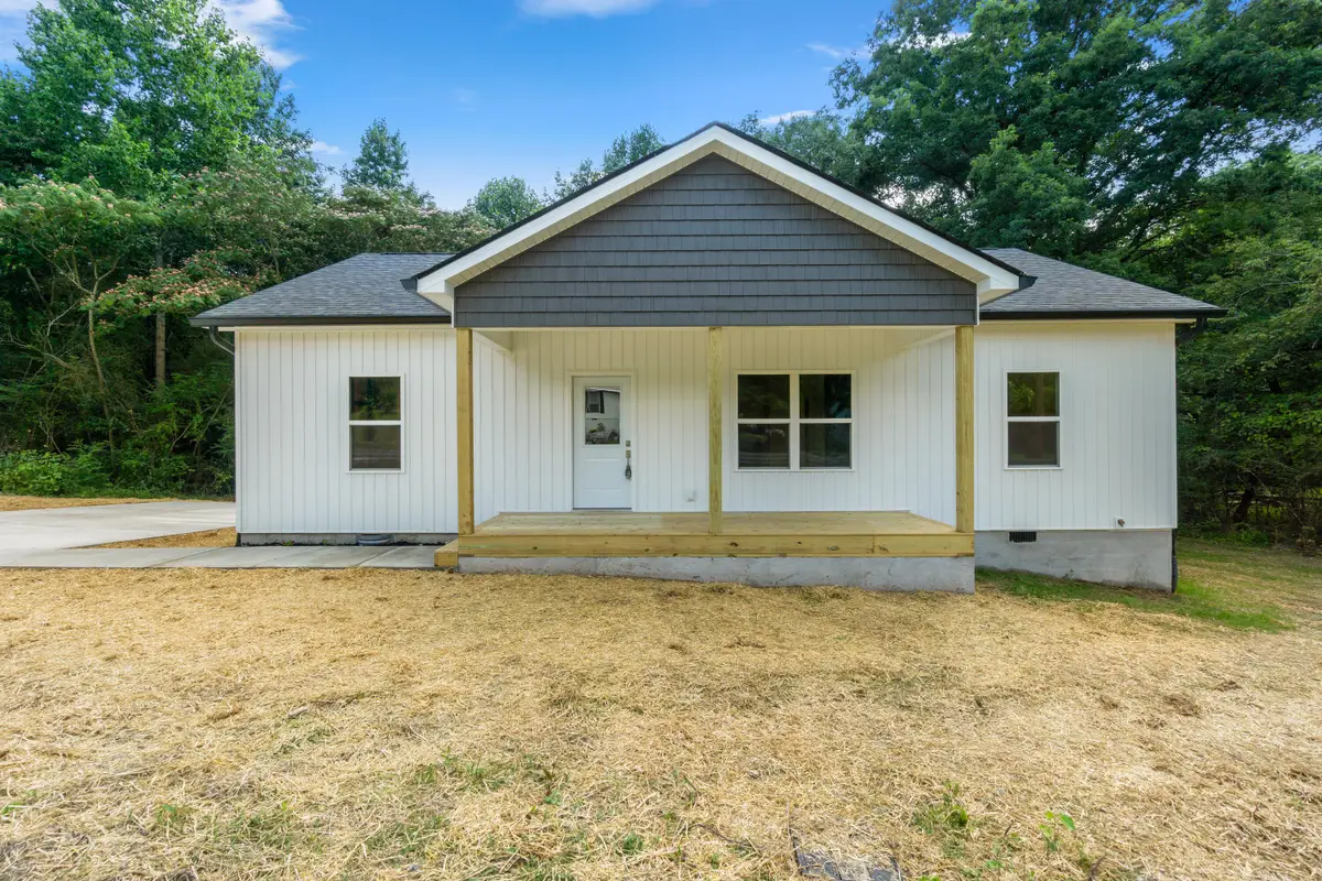 1105 N Chattanooga Street, Lafayette, GA 30728 - #1