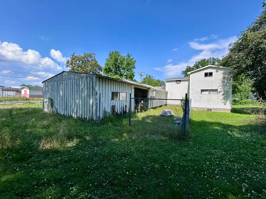 584 W State Line Road, Rossville, GA 30741 - #3