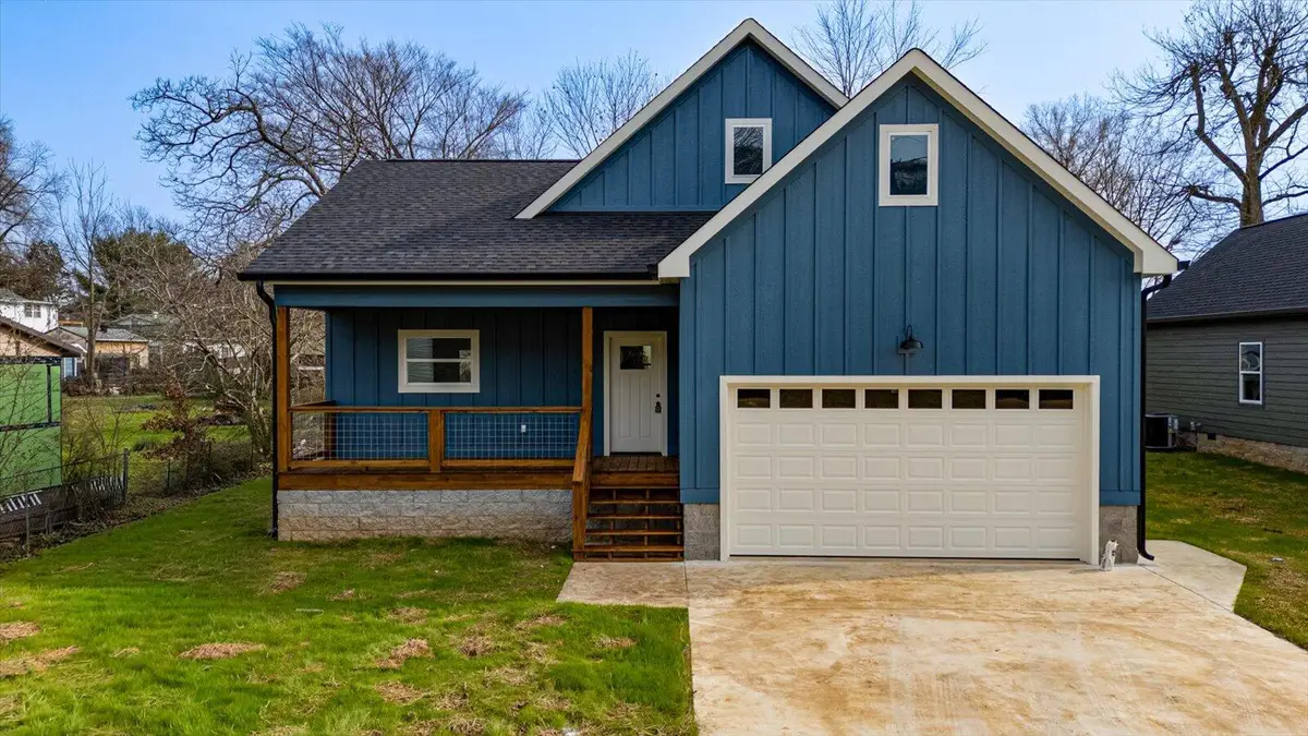 304 Cumberland Avenue, Jasper, TN 37347 - #1
