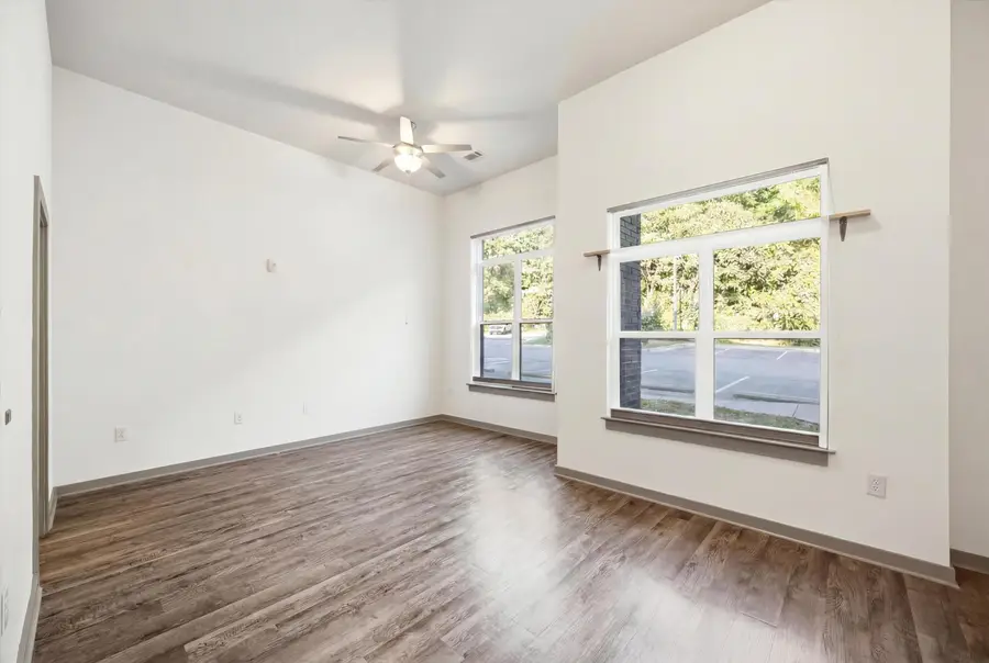782 Riverfront Parkway #111, Chattanooga, TN 37402 - #2