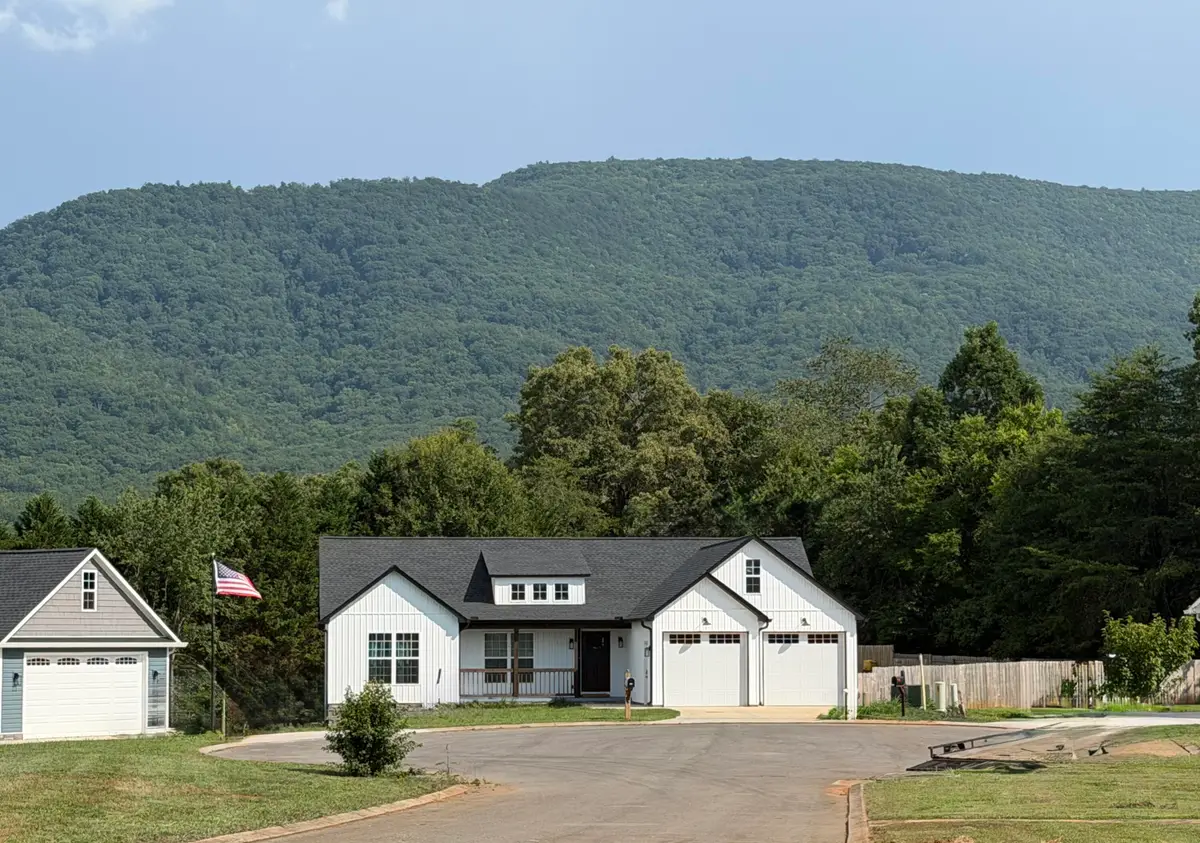 110 Waterstone Court, Benton, TN 37307 - #1