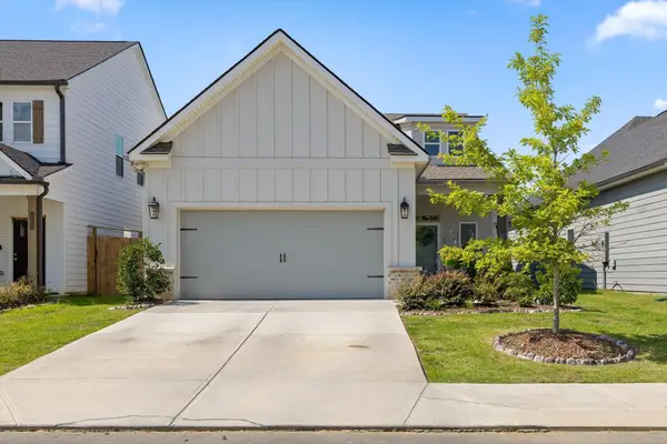 2237 Firelight Way, Ooltewah, TN 37363
