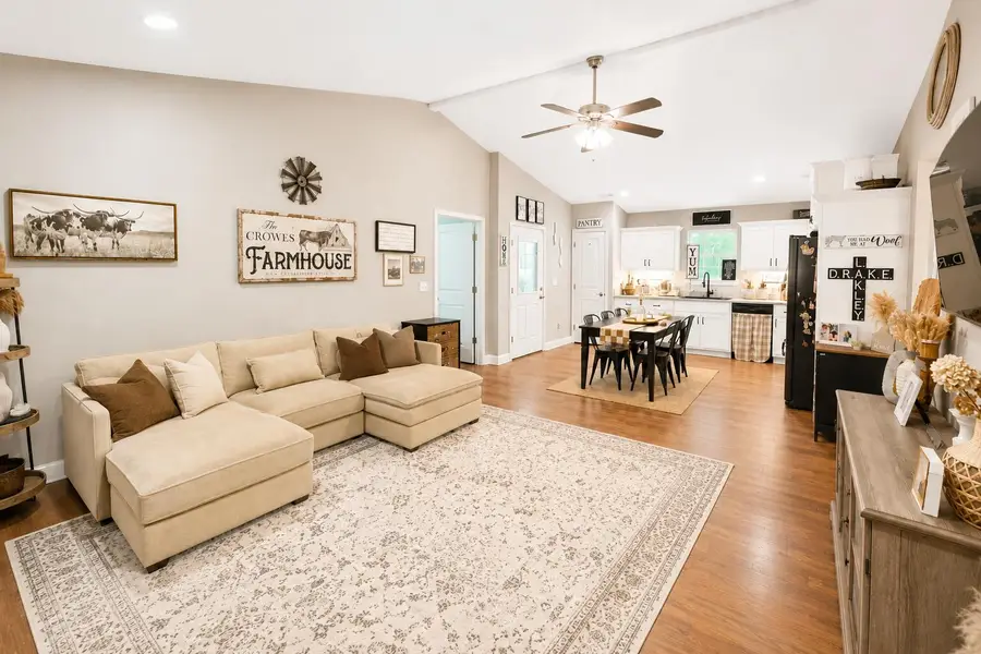 411 Hotwater Road, Soddy Daisy, TN 37379 - #3