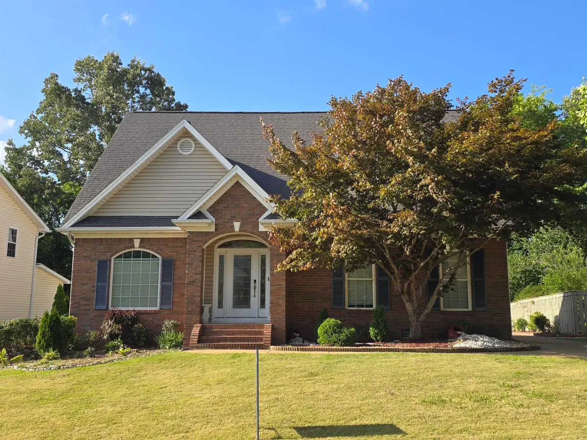 6033 Heritage Ridge Drive, Hixson, TN 37343 - #1