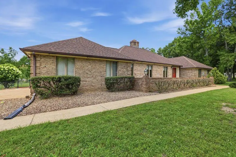 9031 Brow Lake Road, Soddy Daisy, TN 37379 - #1