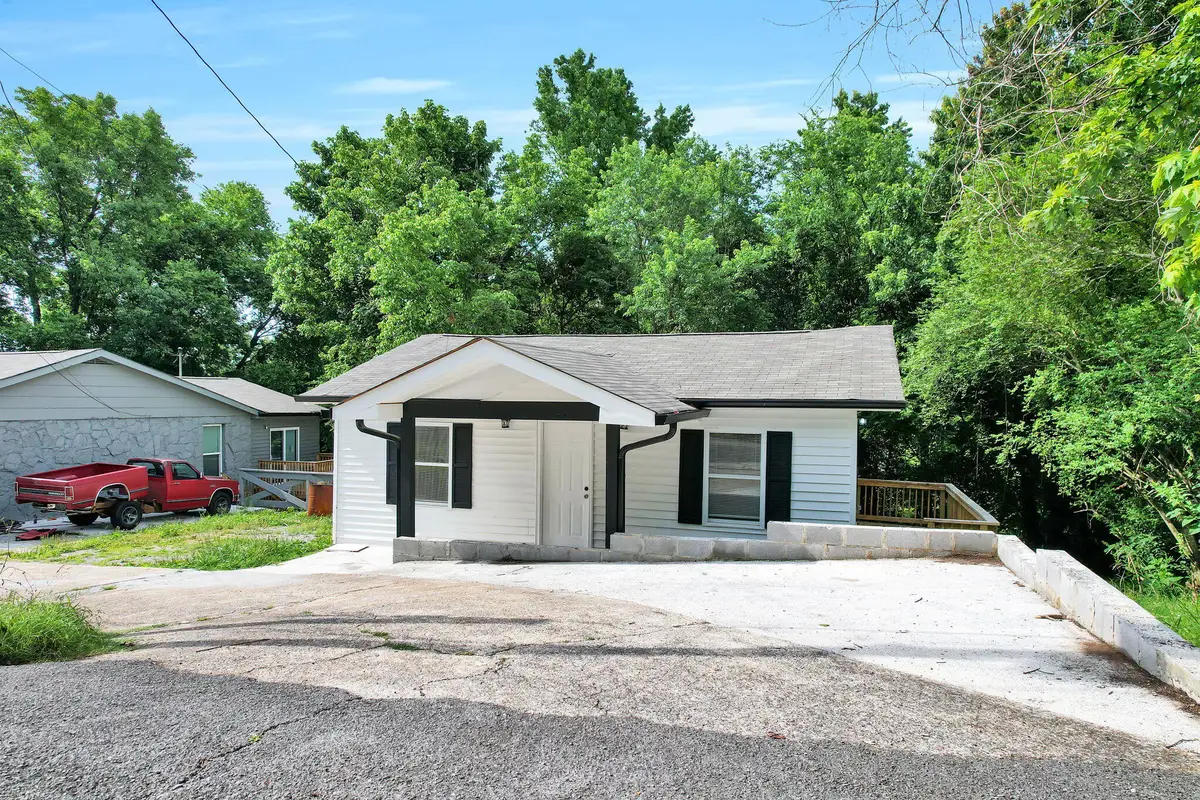 185 Orchard Avenue, Rossville, GA 30741 - #1